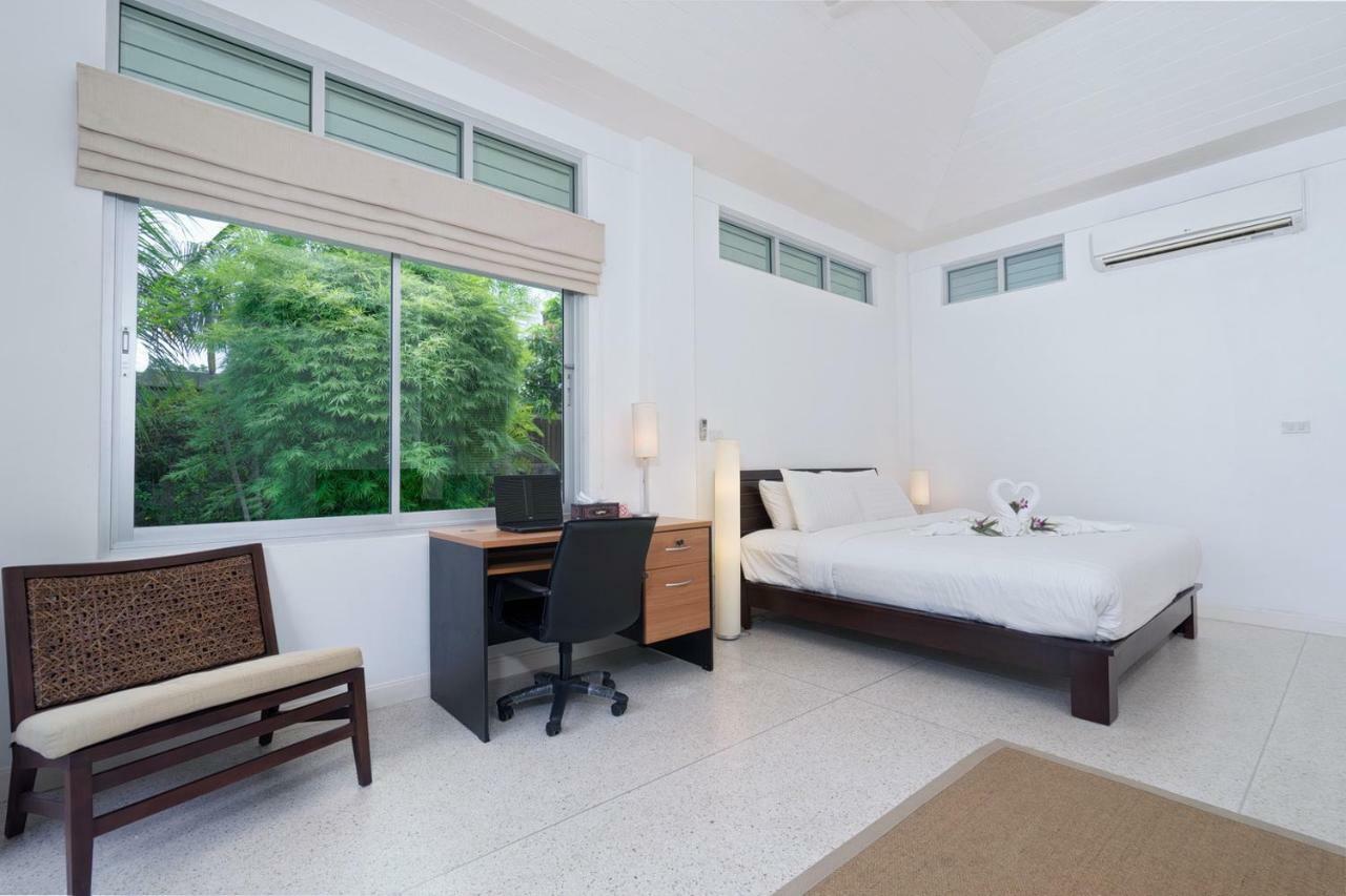 Ban Mok Talay Beachfront Villa Bang Rak Beach  Exterior foto